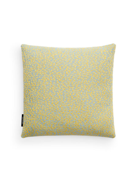 Ria Cushion, 45 x 45 cm fra Kvadrat (Yellow)