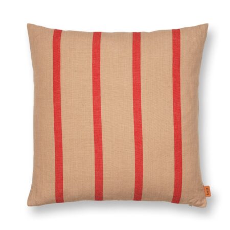 ferm LIVING Grand pude 50x50 cm Camel-red